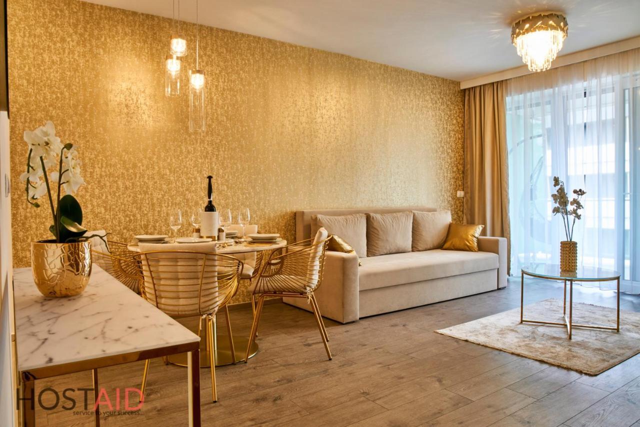 Azúr Apartment - hostAID Siófok Kültér fotó