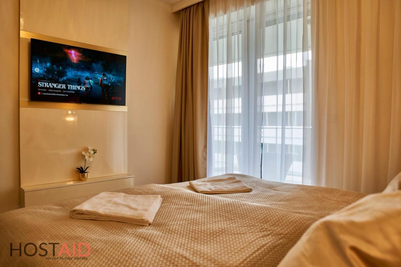 Azúr Apartment - hostAID Siófok Kültér fotó